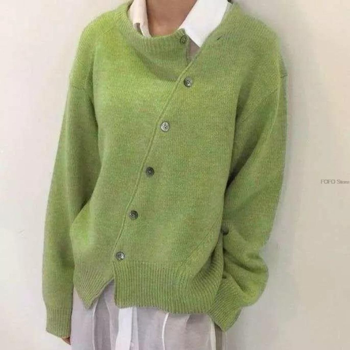 Cardigan en Cachemire Doux – Élégance & Confort