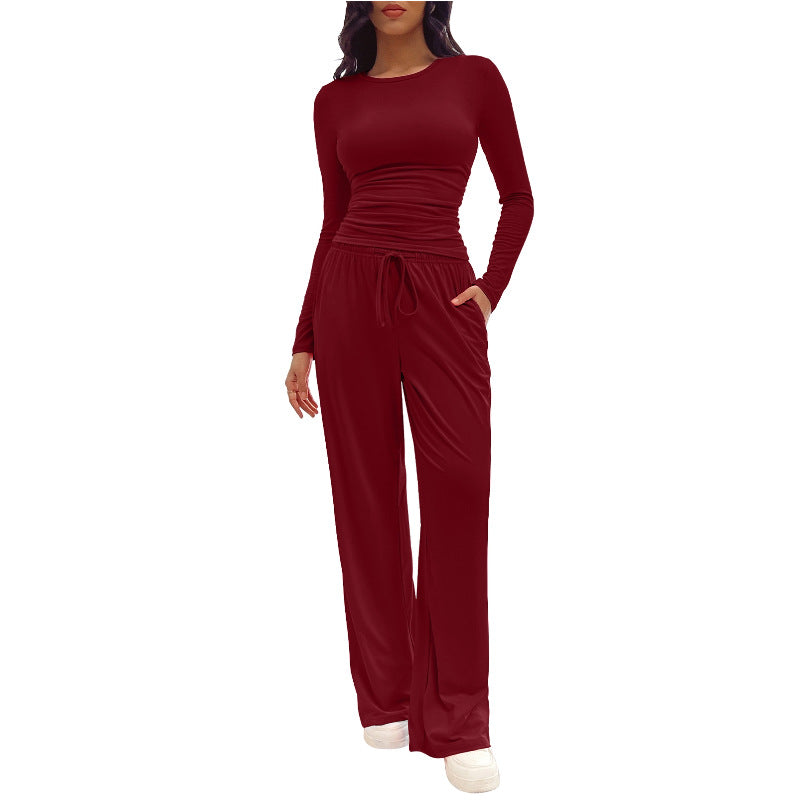 Ensemble Femme Deux Pièces au Style Moderne et Élégant