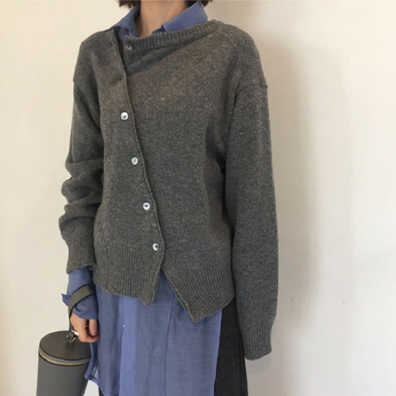 Cardigan en Cachemire Doux – Élégance & Confort
