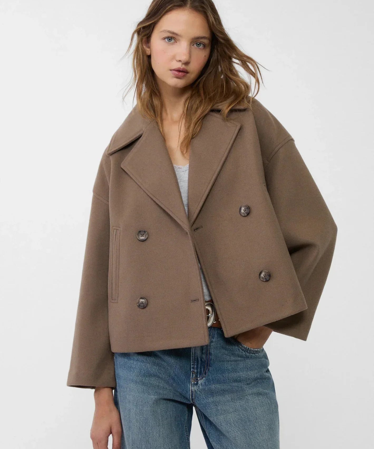 Veste Courte d'Élégance à Double Boutonnage
