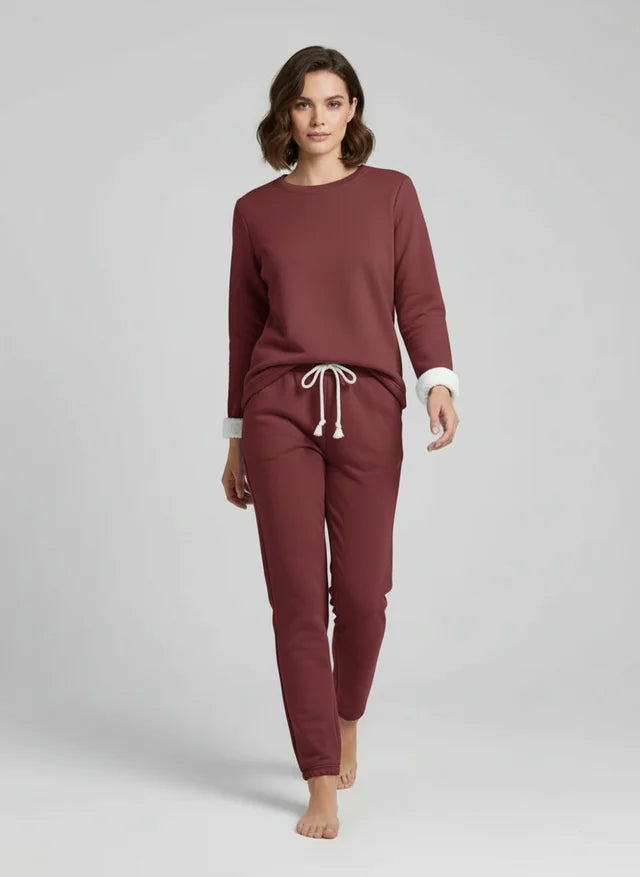 Ensemble détente féminin en tissu doux et raffiné