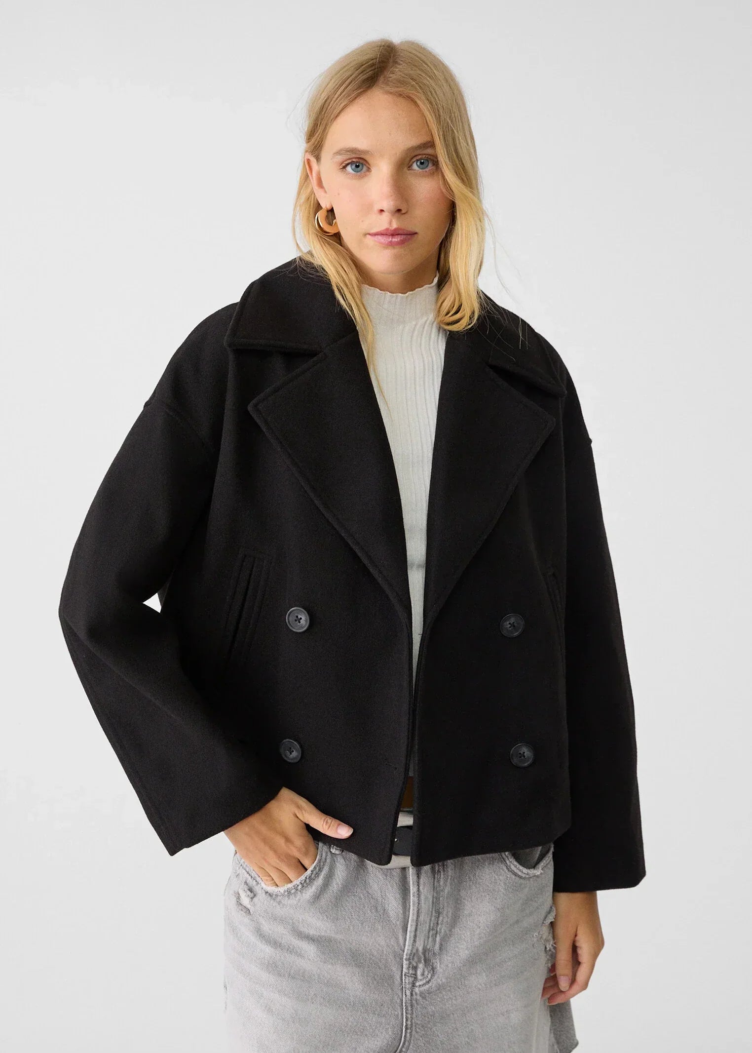 Manteau Court Élégant pour Femmes